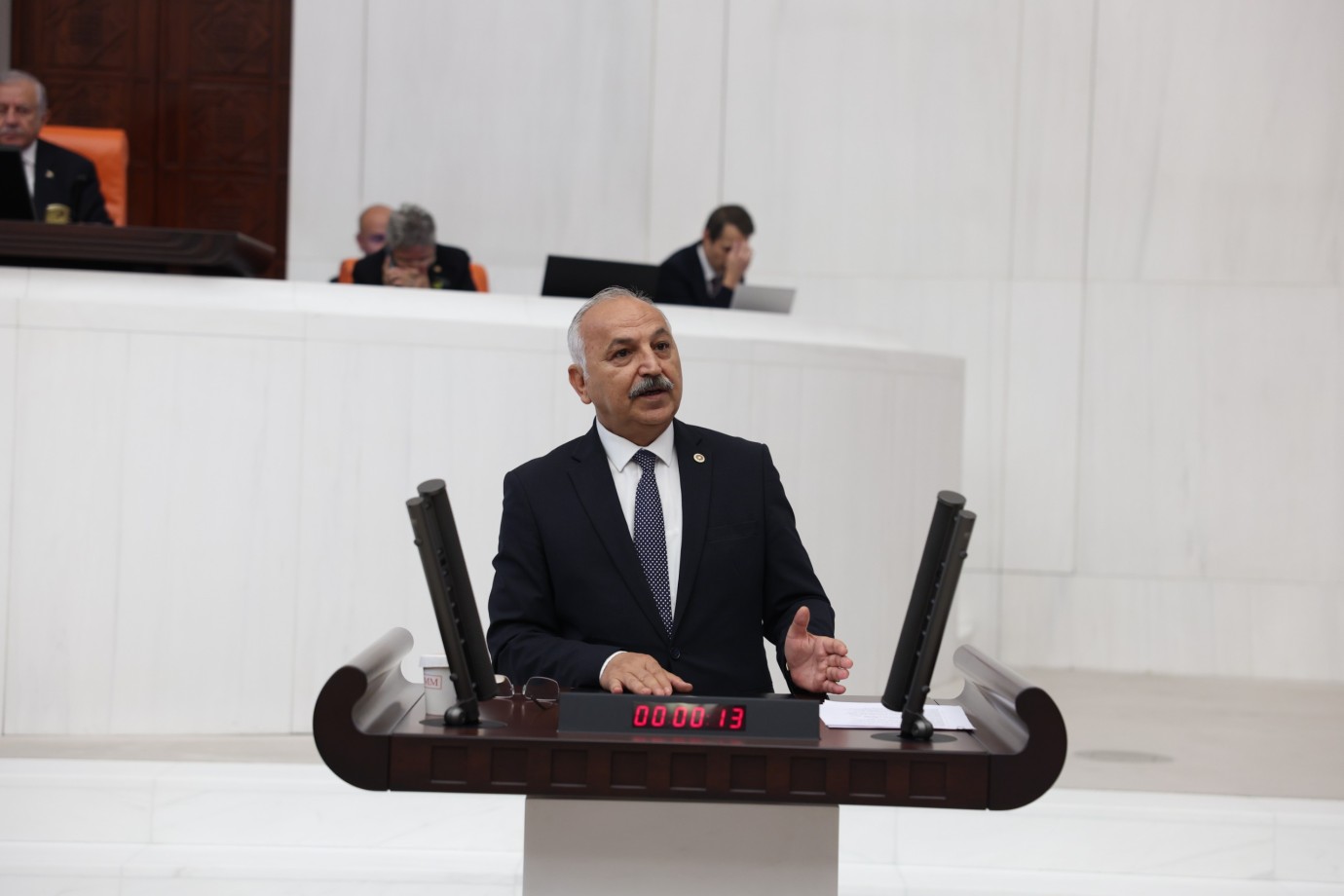 Talat Dinçer: 