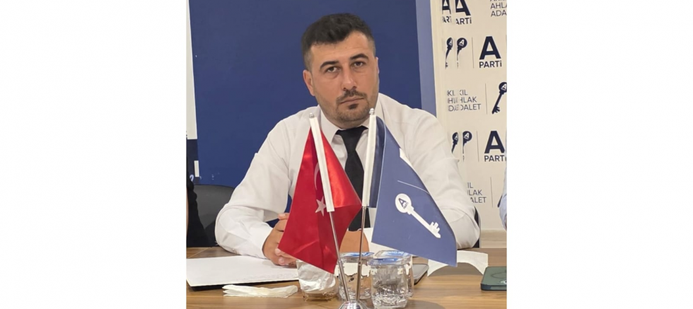 İsa Ak: Temiz Siyasetin En Büyük Teminatı Şeffaflıktır