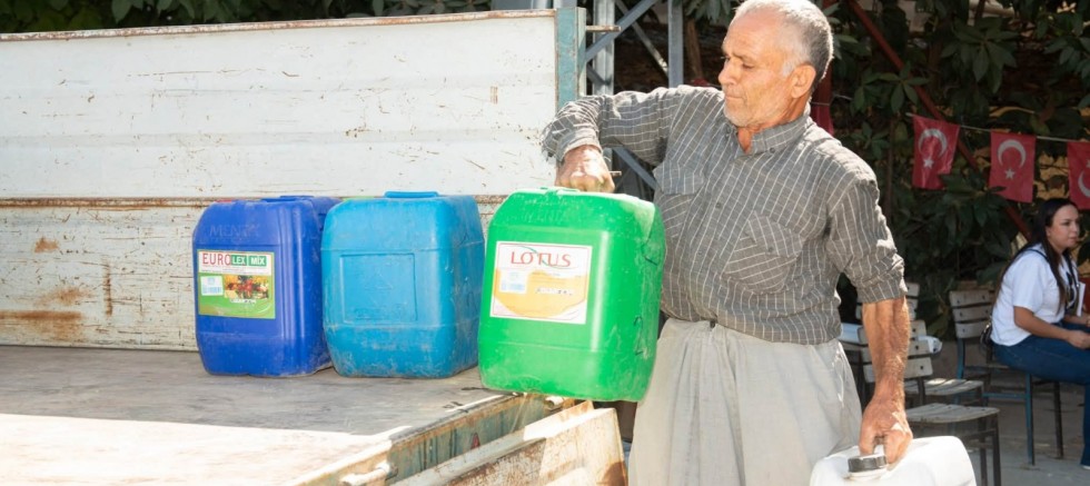 Yenişehir Belediyesi’nden üreticiye can suyu